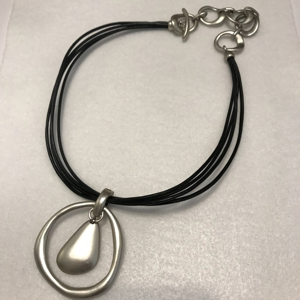 Premier Designs Easy Living Necklace
